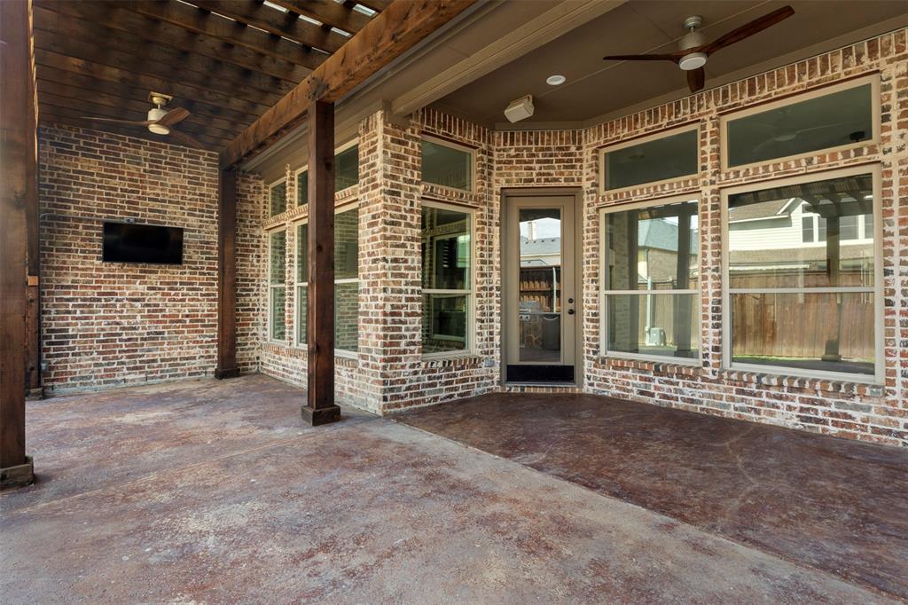 11292 Berkeley Hall Lane Frisco, TX 75033 - Photo 31 of 33