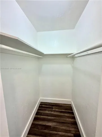 $2,300 | 16890 Northeast 21st Avenue, Unit 10, North Miami Beach, FL 33162