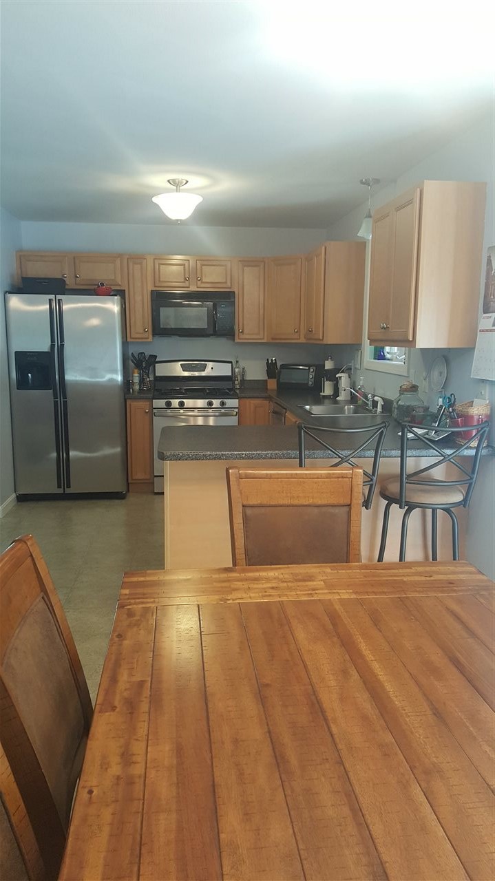 24 Nottingham Lane Rochester, NH 03868 - Photo 6 of 23