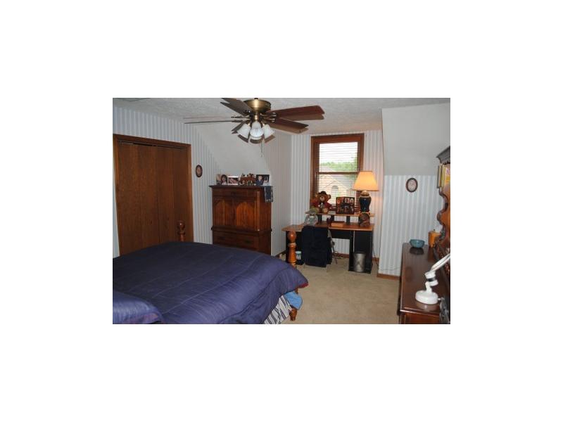 6211 Buck Trail Road Indianapolis, IN 46237 - Photo 10 of 15 Gallery Image 10