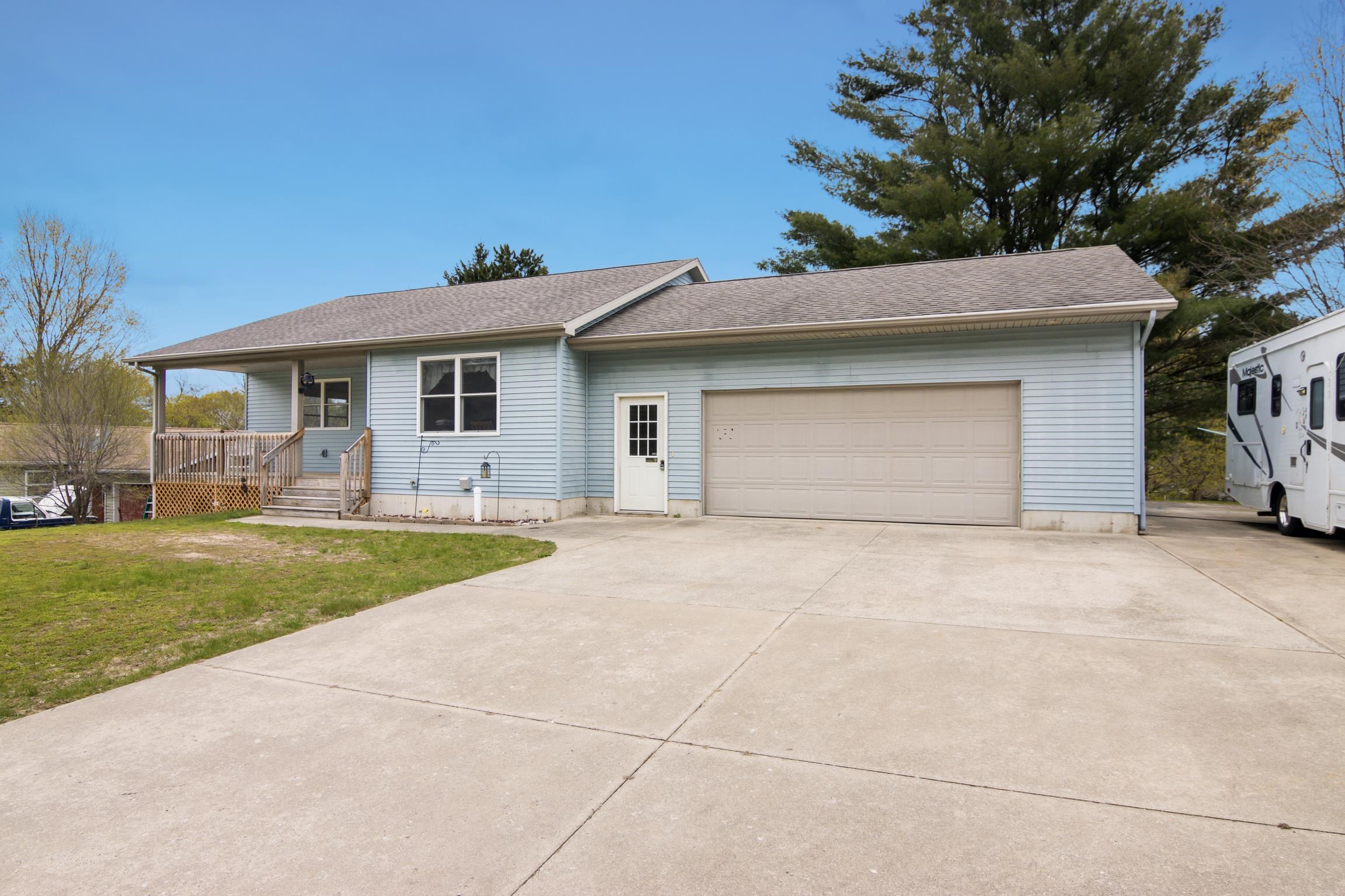 609 Indiana Street Manton, MI 49663 - Photo 2 of 37