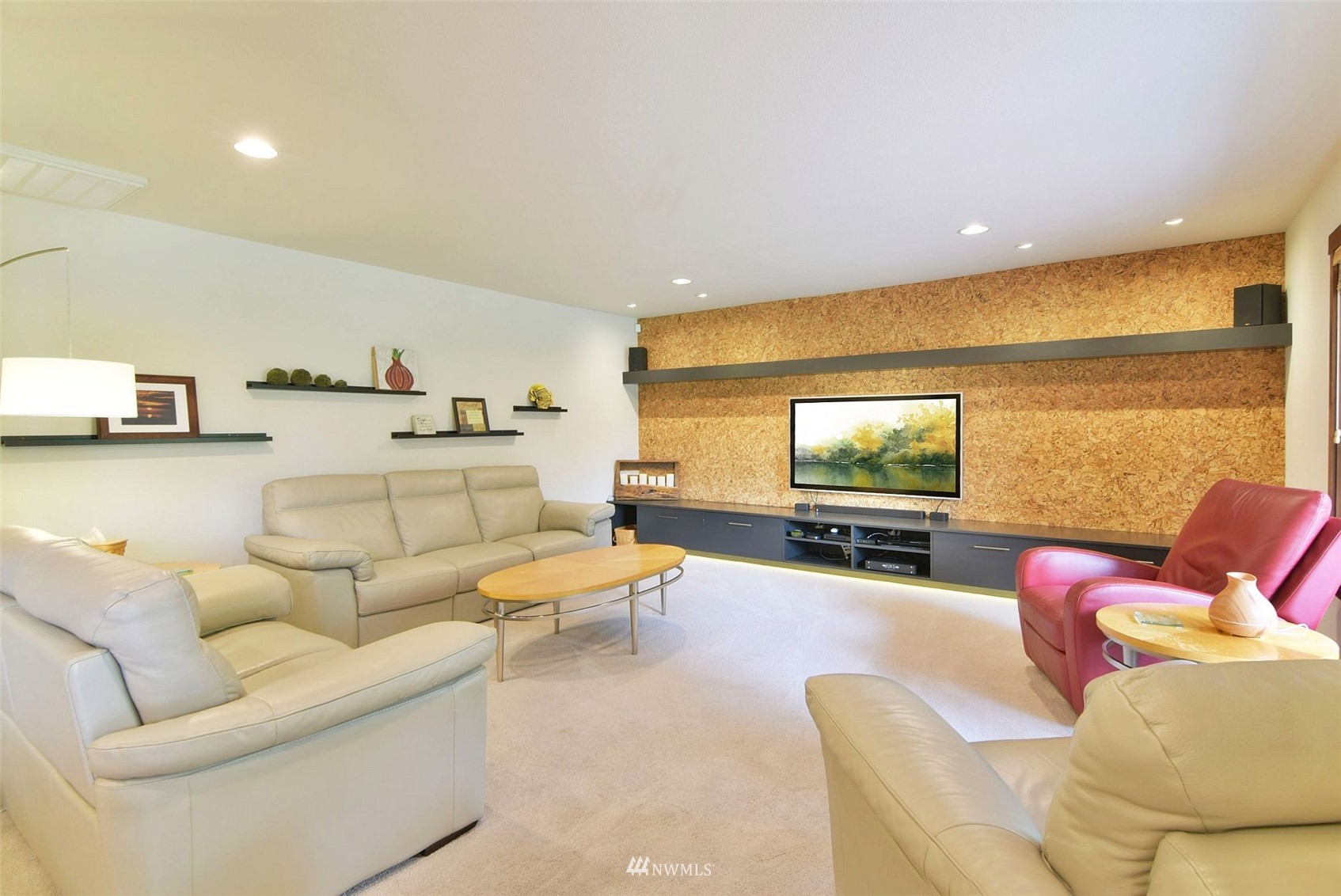 11810 37th Drive Southeast Everett, WA 98208 - Photo 10 of 28 a living room with furniture and a flat screen tv