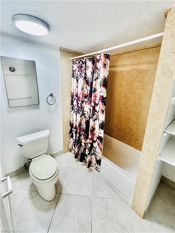 826 Wiggins Pass Road, Unit 302 Naples, FL 34110 - Photo 15 of 20