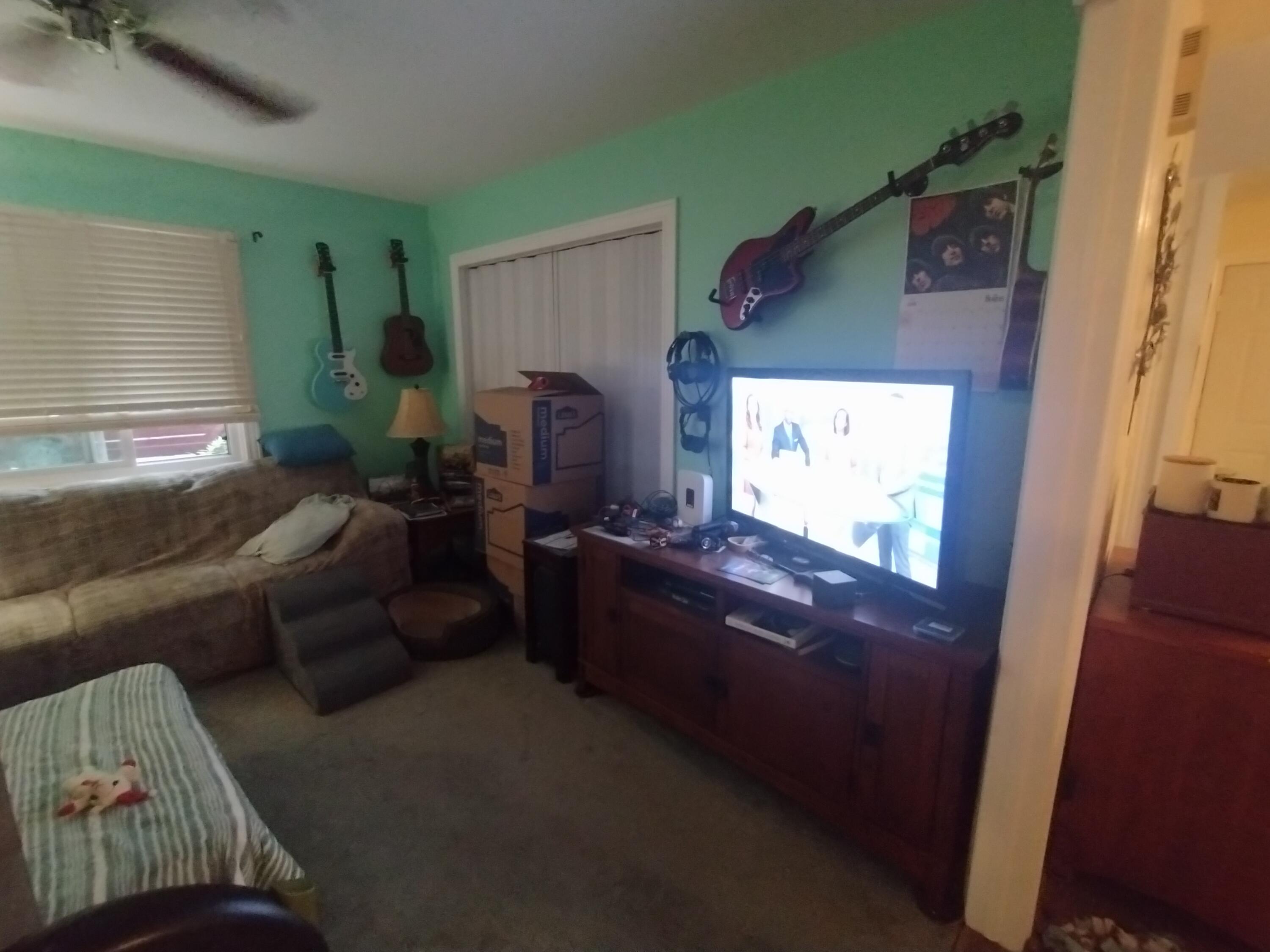 3847 Ponchartrain Pinckney, MI 48169 - Photo 29 of 35 IMG_20260829_185837476