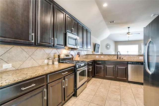 $2,500 | 713 Setting Sun Trail, McKinney, TX 75069