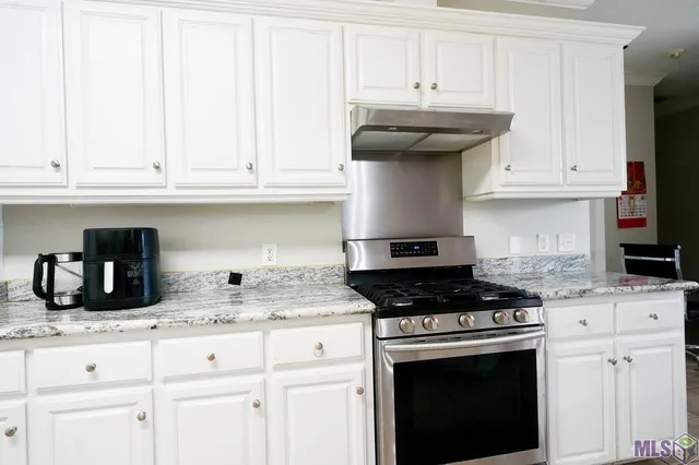 $374,000 | 506 Westway Drive, Alexandria, LA 71303