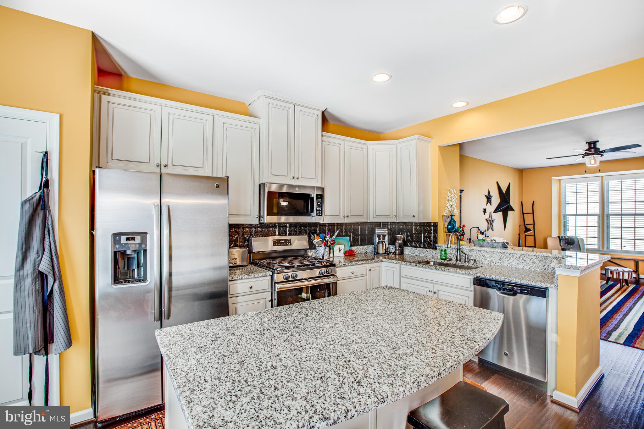 2029 Serviceberry Road Dumfries, VA 22026 - Photo 4 of 19 Kitchen
