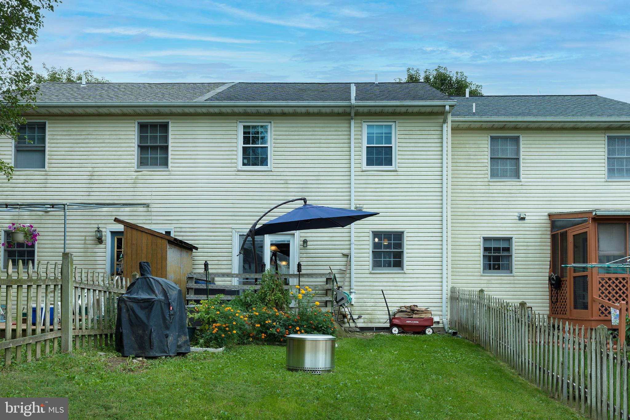8 Laurie Lane Lititz, PA 17543 - Photo 18 of 20 Rear View