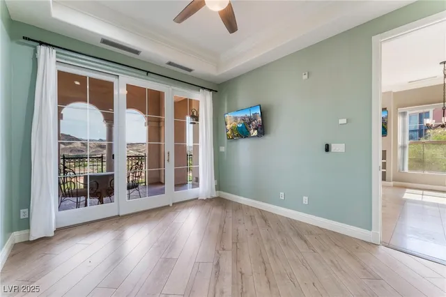 $3,000 | 24 Via Vasari, Unit 204, Henderson, NV 89011