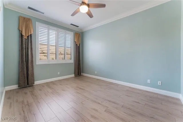 $3,000 | 24 Via Vasari, Unit 204, Henderson, NV 89011