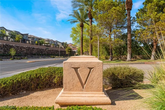 $3,000 | 24 Via Vasari, Unit 204, Henderson, NV 89011
