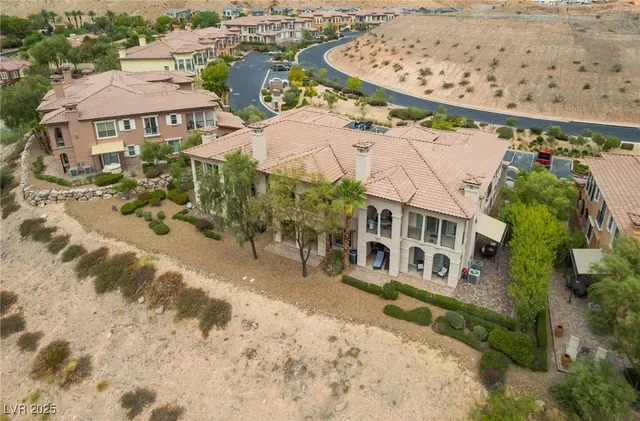 $3,000 | 24 Via Vasari, Unit 204, Henderson, NV 89011