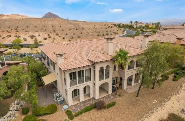 $3,000 | 24 Via Vasari, Unit 204, Henderson, NV 89011