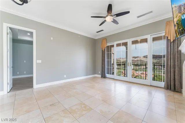 $3,000 | 24 Via Vasari, Unit 204, Henderson, NV 89011