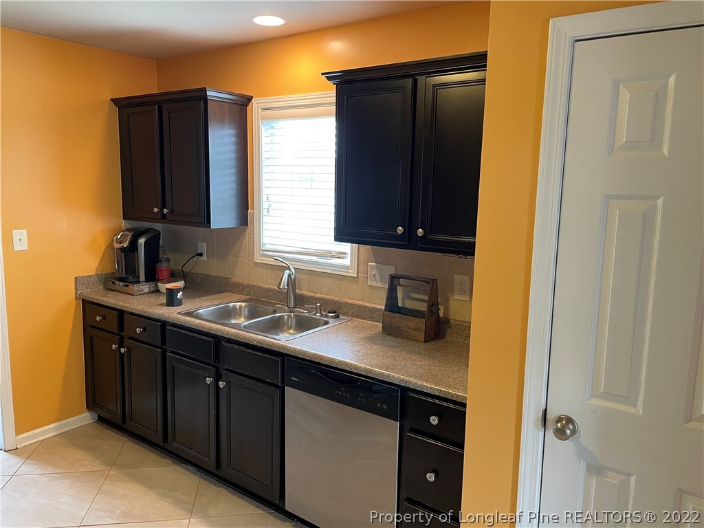 2009 Yellowbrick Road Fayetteville, NC 28314 - Photo 14 of 34 Gallery Image 14