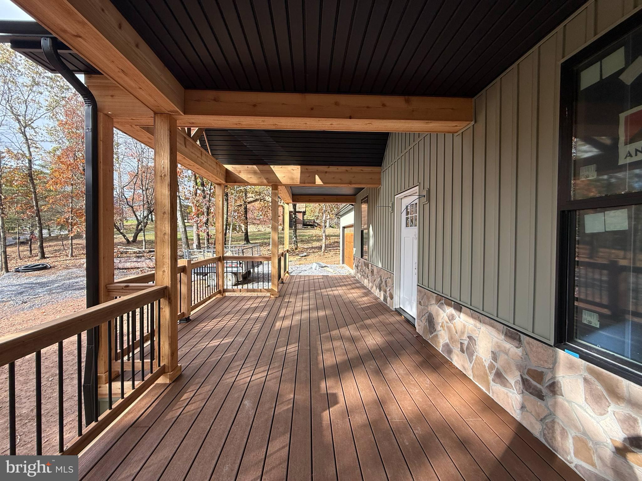 539 Prado Way Berkeley Springs, WV 25411 - Photo 4 of 10 a view of a balcony with wooden floor
