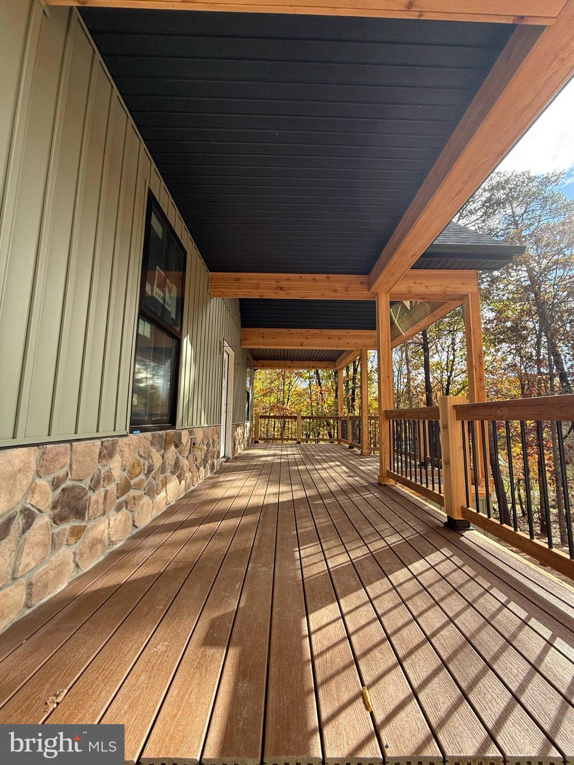 539 Prado Way Berkeley Springs, WV 25411 - Photo 9 of 10 a view of a house with wooden floor