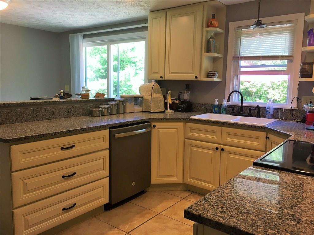 681 Townhouse Road Waterboro, ME 04030 - Photo 14 of 24 Photo