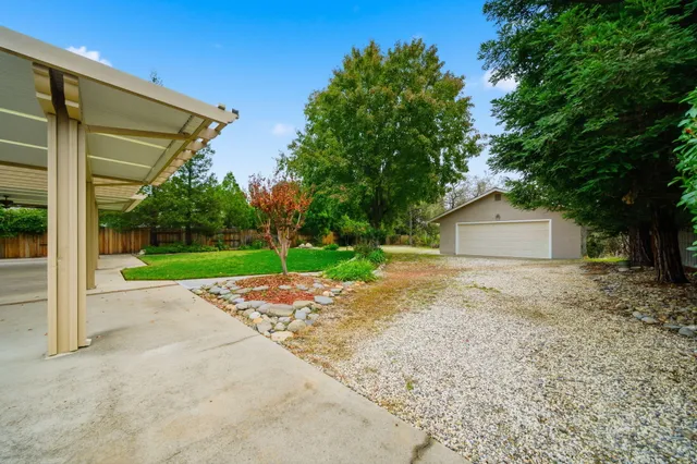 $550,000 | 3261 Misty Glen Drive, Redding, CA 96001