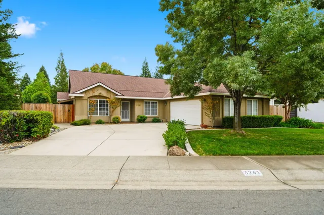 $550,000 | 3261 Misty Glen Drive, Redding, CA 96001
