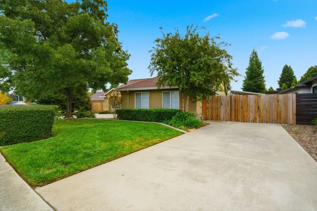 $550,000 | 3261 Misty Glen Drive, Redding, CA 96001