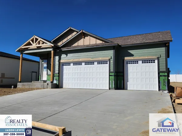 $569,900 | 2764 Berkshire Way, Casper, WY 82609