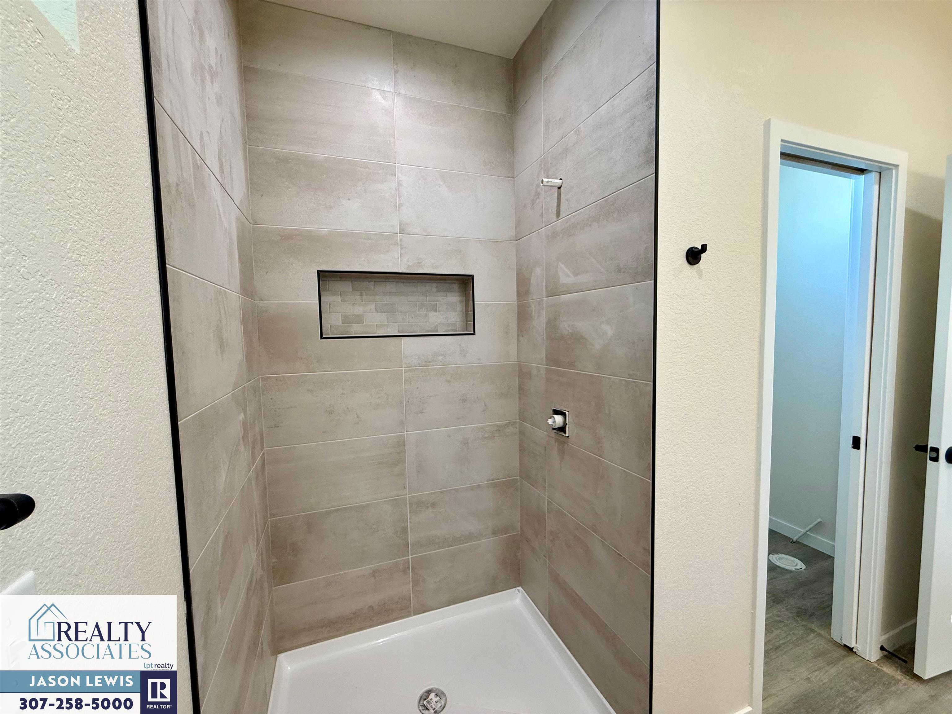 2764 Berkshire Way Casper, WY 82609 - Photo 18 of 18