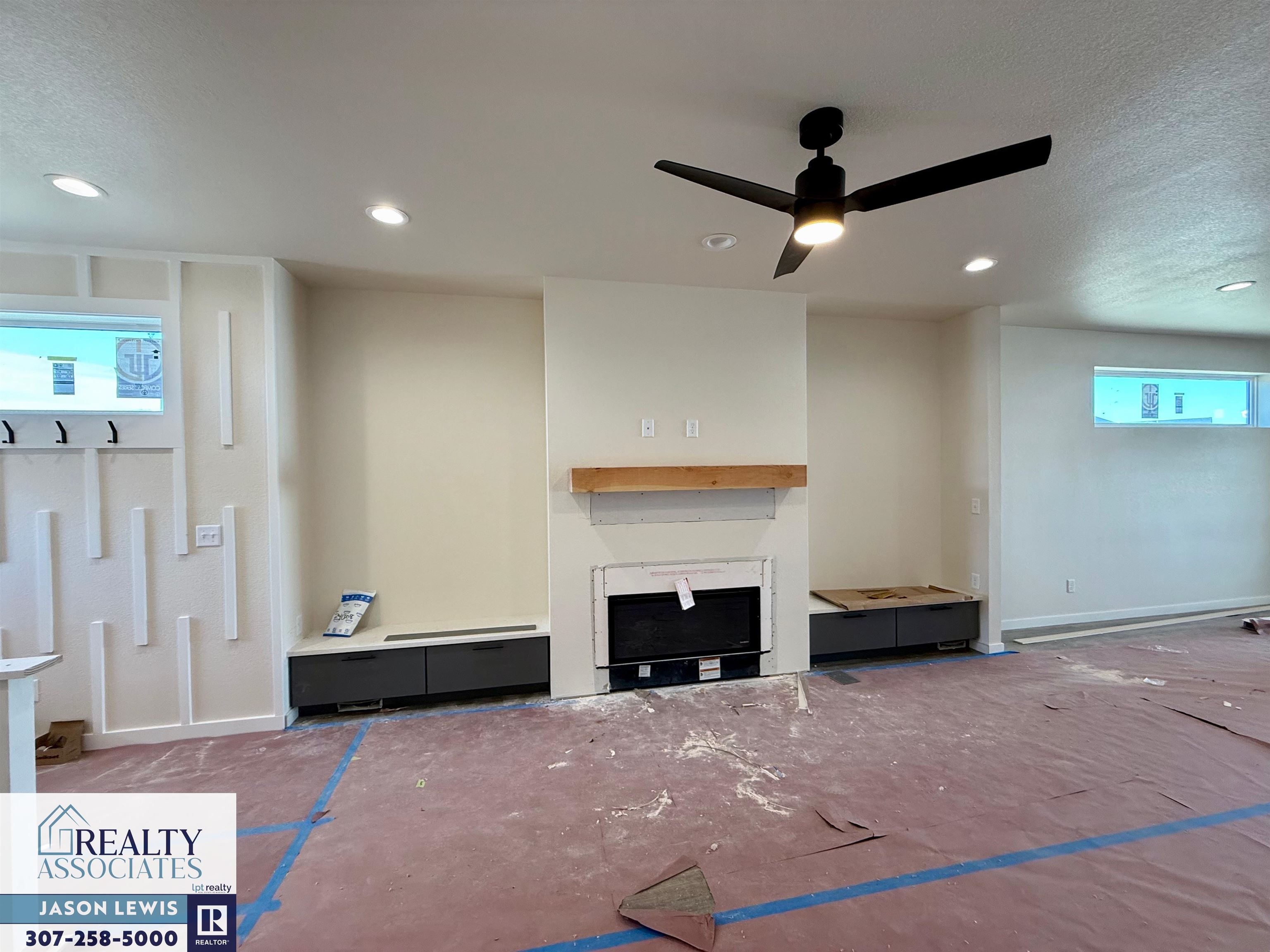 2764 Berkshire Way Casper, WY 82609 - Photo 4 of 18