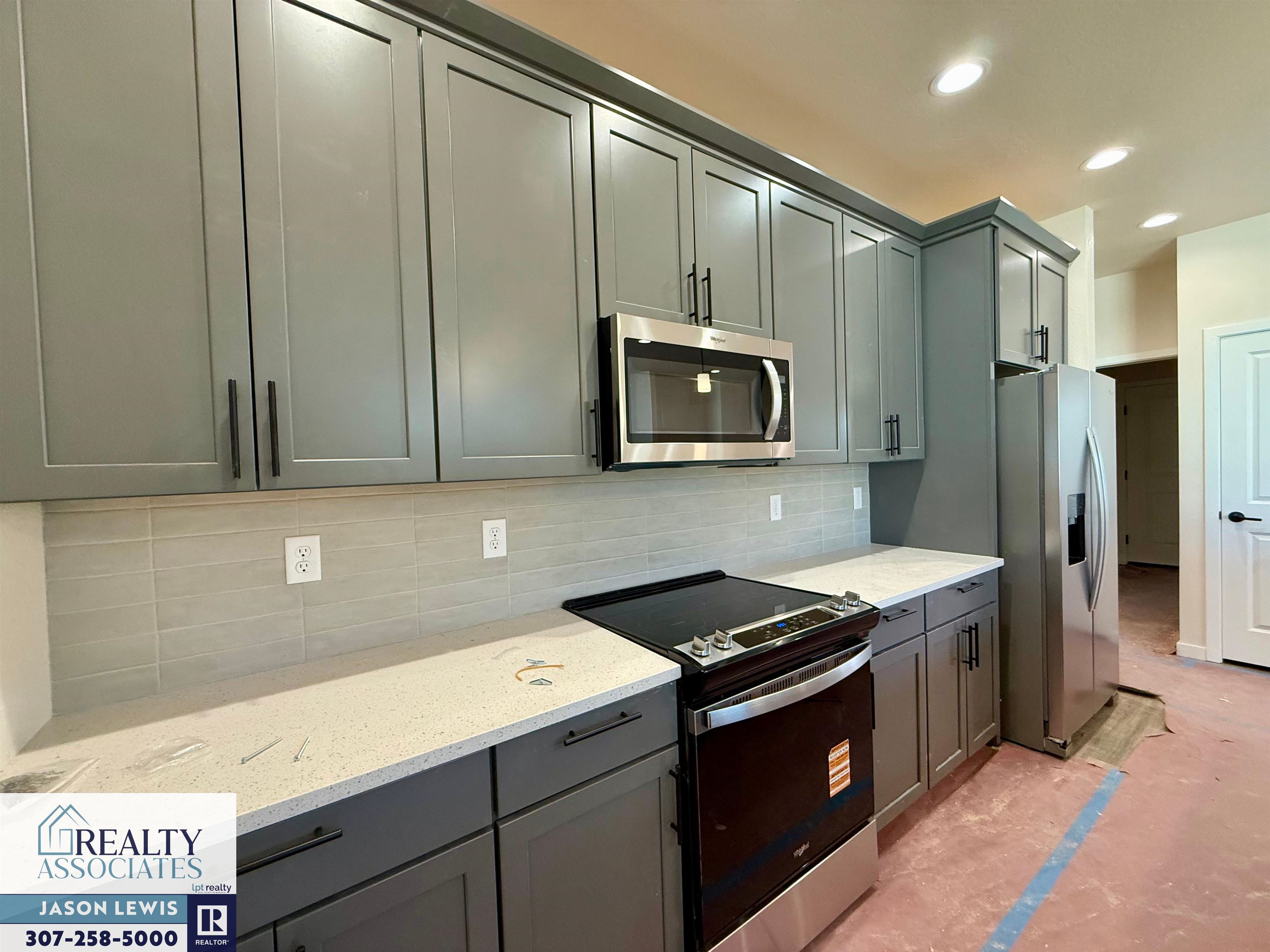 2764 Berkshire Way Casper, WY 82609 - Photo 8 of 18