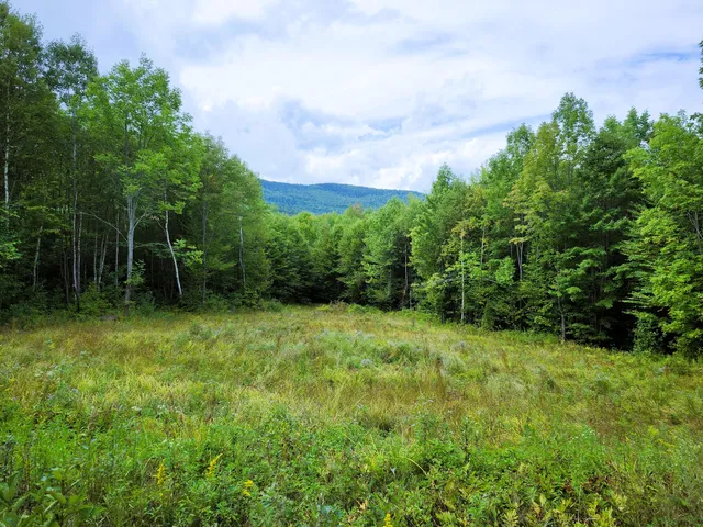 $129,500 | 672 Meadow Lane, Rumford, ME 04276