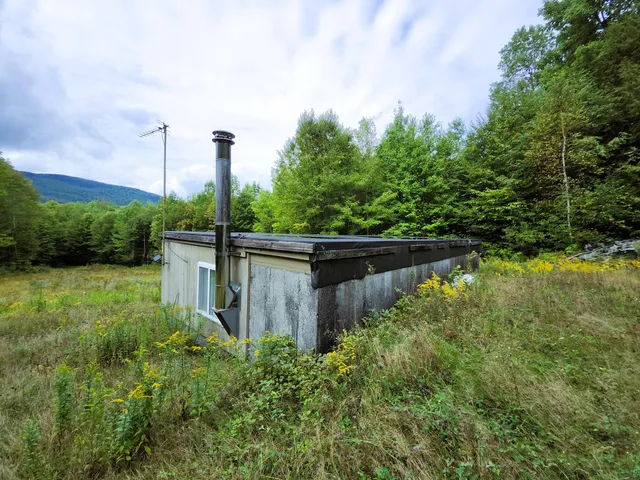 $129,500 | 672 Meadow Lane, Rumford, ME 04276