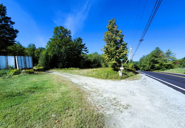 $129,500 | 672 Meadow Lane, Rumford, ME 04276