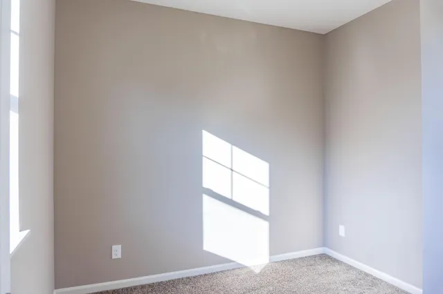 $2,495 | 1619 Windigo Lane, Shakopee, MN 55379