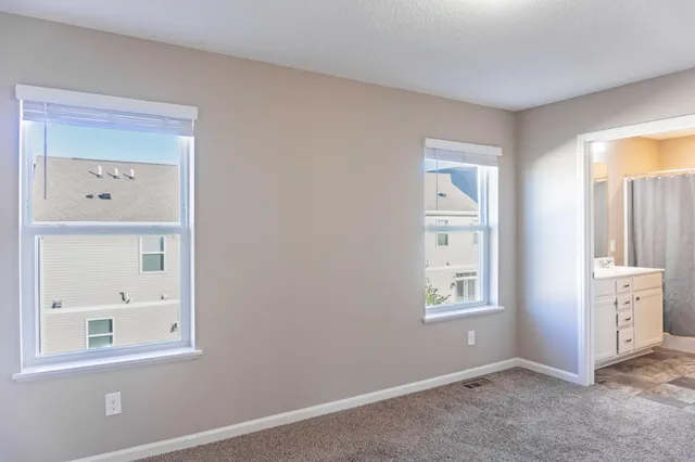 $2,495 | 1619 Windigo Lane, Shakopee, MN 55379