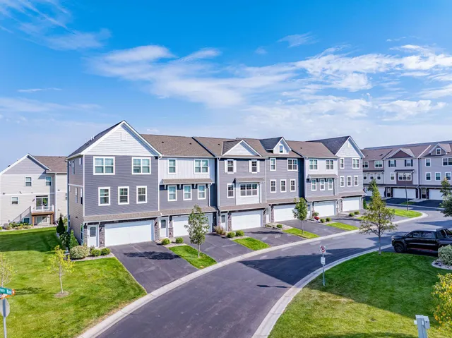 $2,495 | 1619 Windigo Lane, Shakopee, MN 55379