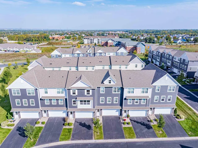 $2,495 | 1619 Windigo Lane, Shakopee, MN 55379