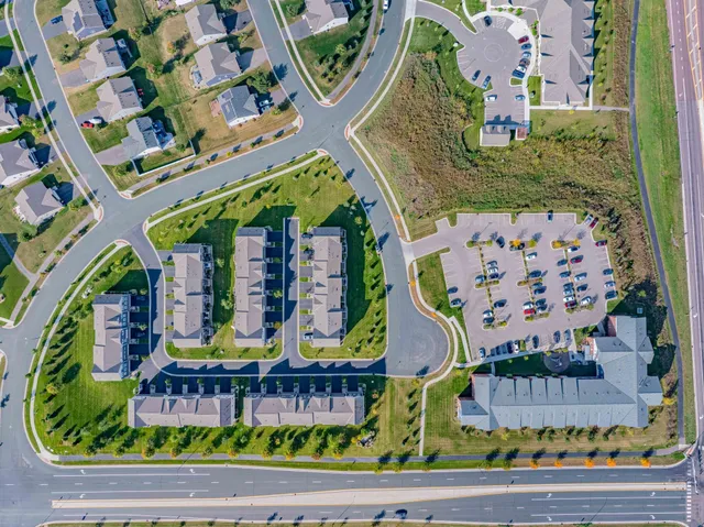 $2,495 | 1619 Windigo Lane, Shakopee, MN 55379