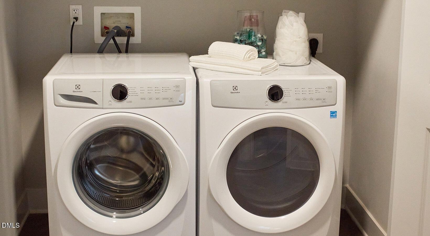 625 South Elliott Road, Unit C2B Chapel Hill, NC 27517 - Photo 48 of 52 gallery_12_the_hartley_2627-32c5a8e9b263