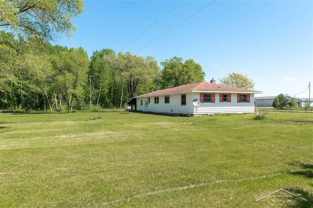 2832 McCulloch Road Gladwin, MI 48624 - Photo 37 of 43