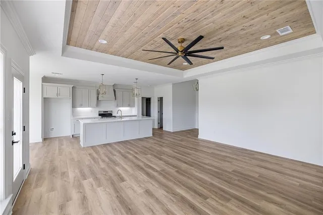 $342,700 | 19522 Deerfield Loop, Loranger, LA 70446