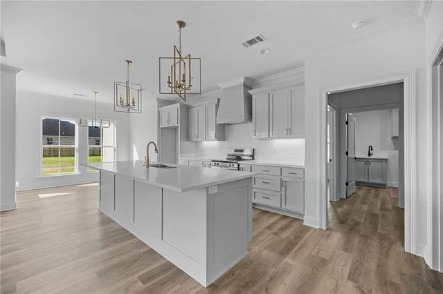 $342,700 | 19522 Deerfield Loop, Loranger, LA 70446