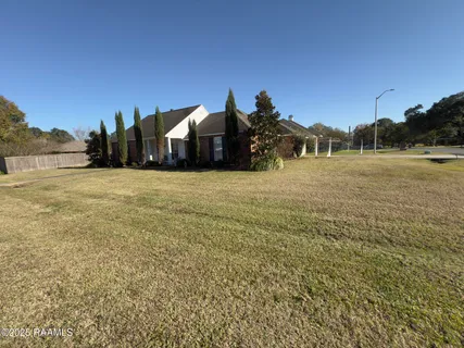 $259,000 | 100 Sandy Brook Lane, Lafayette, LA 70508