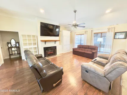 $259,000 | 100 Sandy Brook Lane, Lafayette, LA 70508