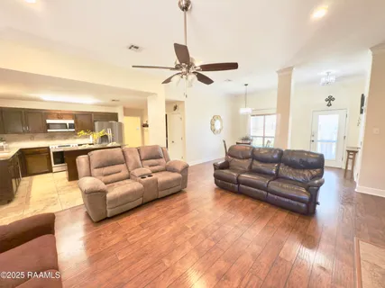 $259,000 | 100 Sandy Brook Lane, Lafayette, LA 70508