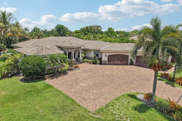 $2,199,999 | 2130 Southwest 113th Avenue, Davie, FL 33325