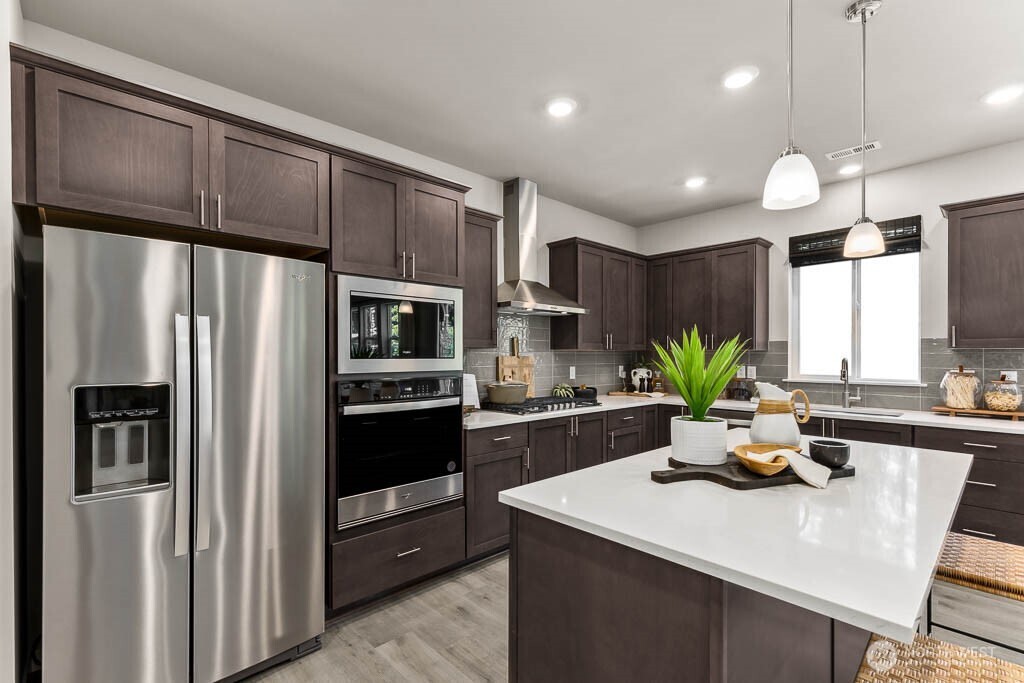 668 Southeast 12th Place, Unit 47 North Bend, WA 98045 - Photo 5 of 28