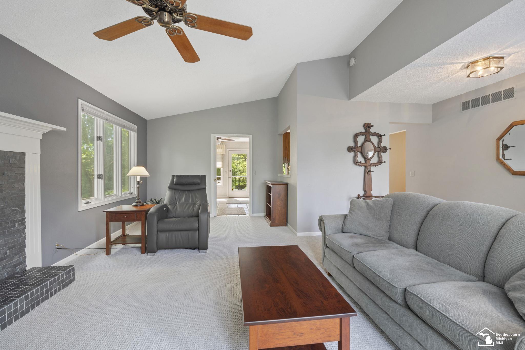 10735 Secor Road Temperance, MI 48182 - Photo 9 of 50