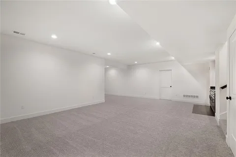 $618,250 | 25032 West 141st Terrace, Olathe, KS 66061