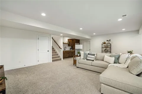 $622,500 | 25032 West 141st Terrace, Olathe, KS 66061