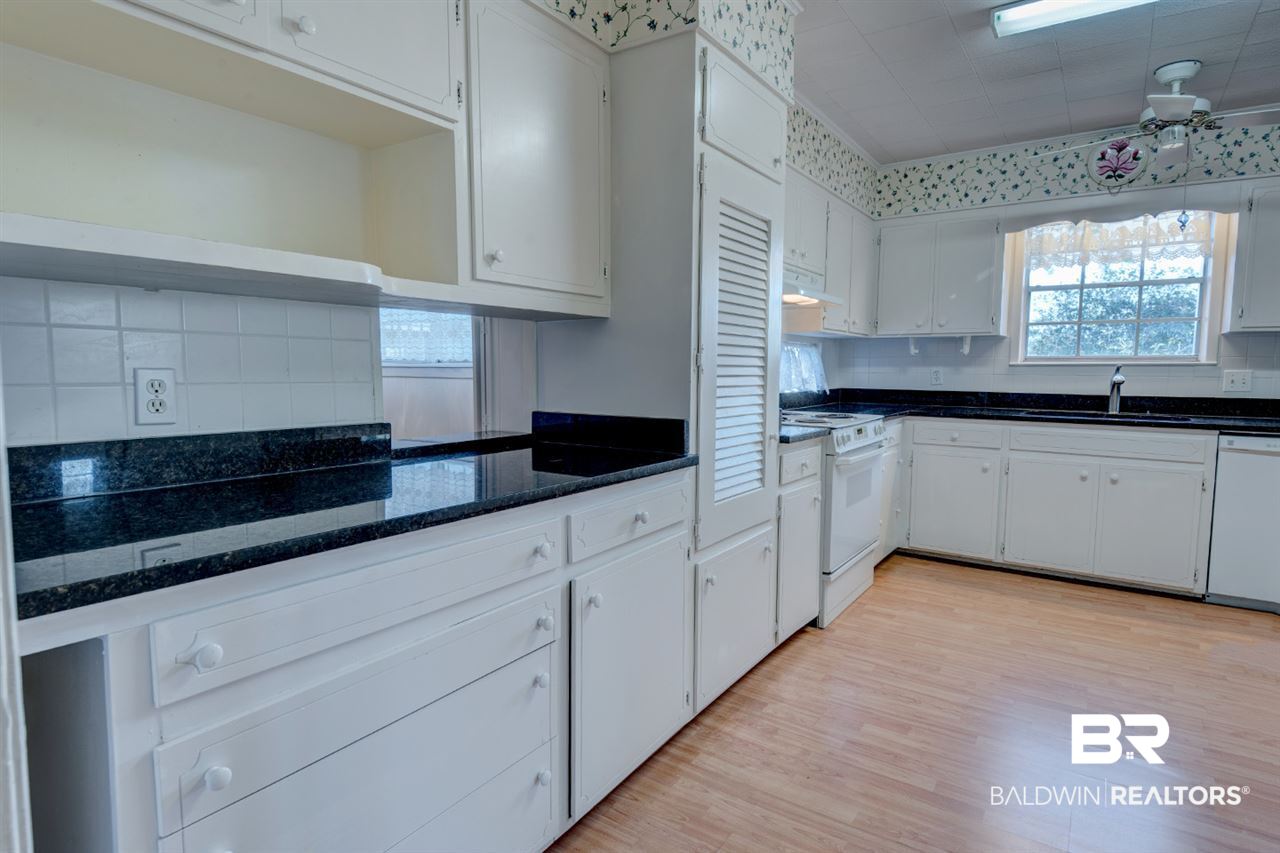 8750 Nall Road Foley, AL 36535 - Photo 32 of 41